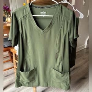 Beyond Scrubs Set- Olive Green